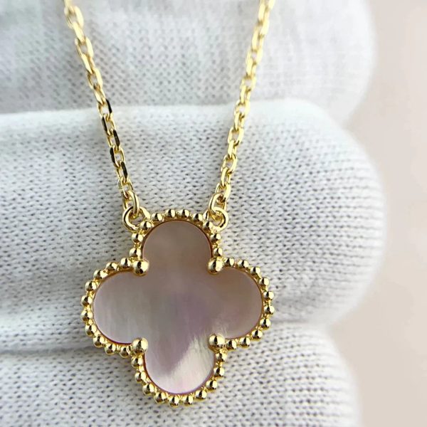 Clover Pendant Pink Mop Gold Necklace