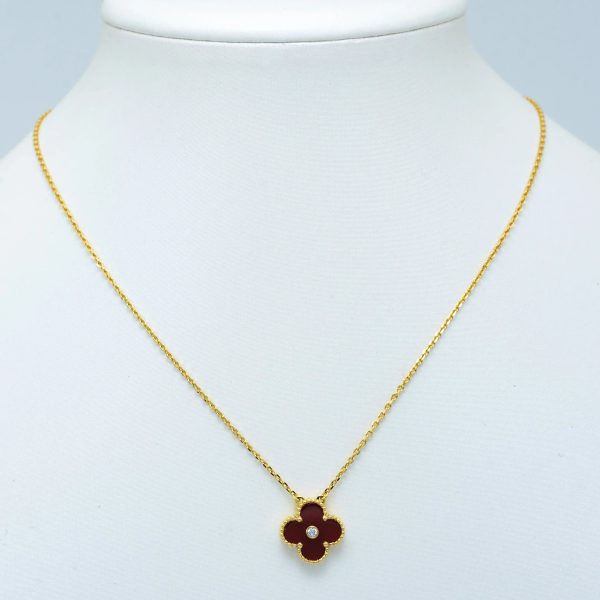 Clover Necklace Gold Diamond Carnelian