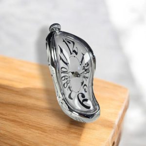 Unique Salvador Dali Melting Desk Clock | Creative Home & Office Décor | Ideal Gift for Art Lovers