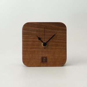 Personalized Wooden Desk Clock – Handcrafted Walnut Wood, Elegant Modern Table Clock, Unique Retro Square Design, Perfect Gift Option