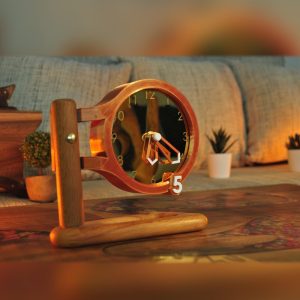 Modern Minimalist Desk Clock, wood desk clock , wooden table clock, gift table clock