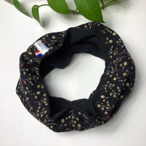 Black women’s scarf snood lightweight scarf double neck warmer ideal for mid-season