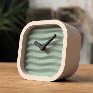Sleek Modern Minimalist 3D Printed Wavy Watch – Timeless Elegance in Every Detail! – Perfect For Office Desk