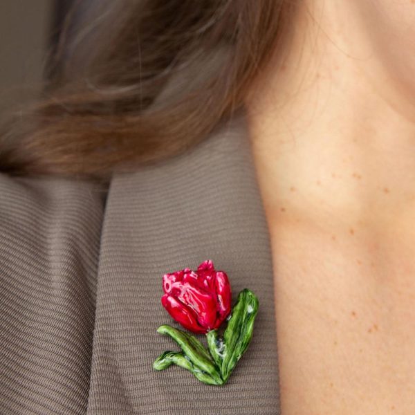 Red Tulip Brooch, Handmade Floral Pin, Elegant Flower Charm, Spring Accessory, Romantic Jewelry, Gift for Women, Bridesmaid, Birthday Gift