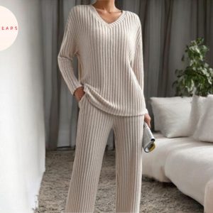 Women’s Pajamas, Ribbed Luxury Pajama Set, Minimalist PJ Set, Ribbed Pajamas Casual PJ Set, Shirt and Trouser PJ Set, Soft Knit Loungewear,